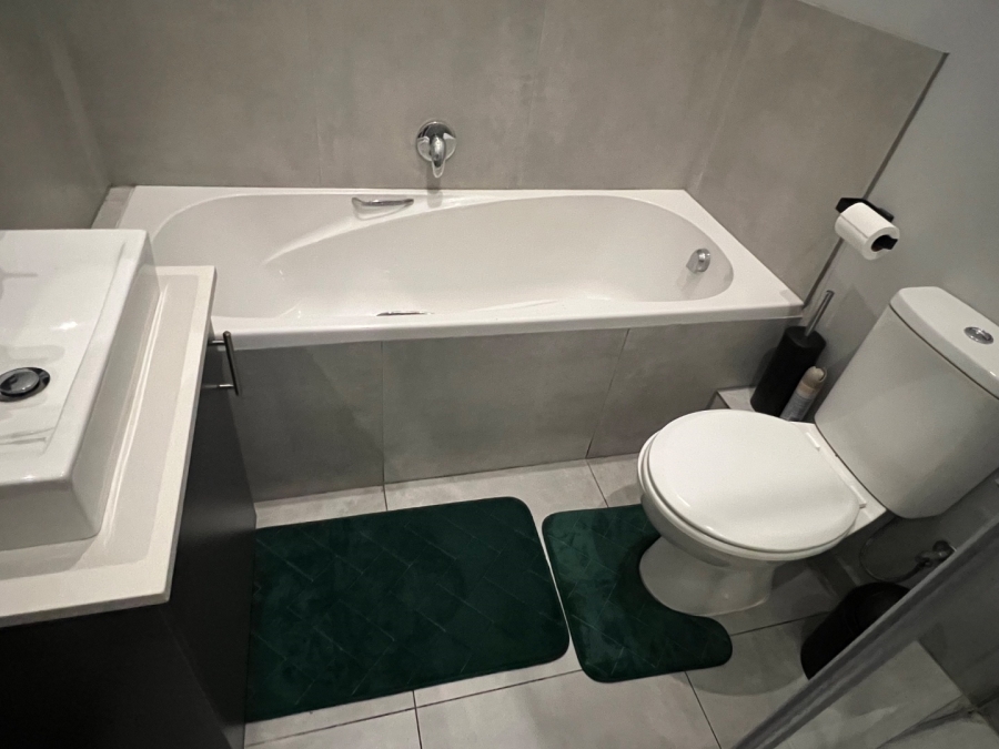 To Let 3 Bedroom Property for Rent in Parklands Western Cape